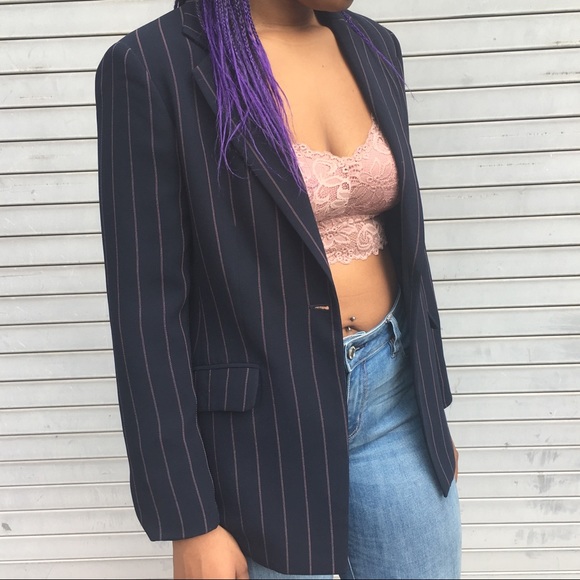 Blazer - Picture 3 of 8